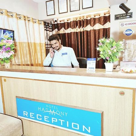 Hotel Harmony Jāmnagar エクステリア 写真