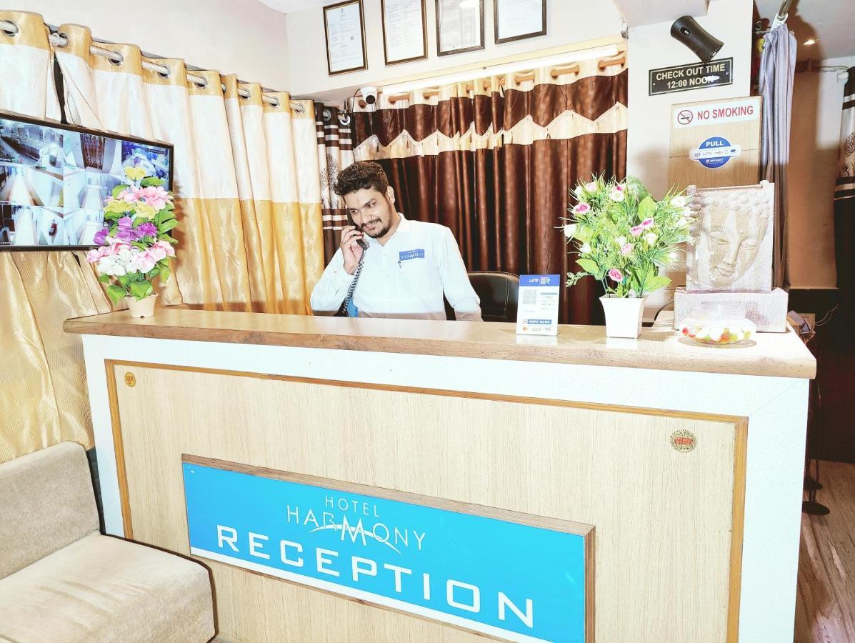 Hotel Harmony Jāmnagar エクステリア 写真